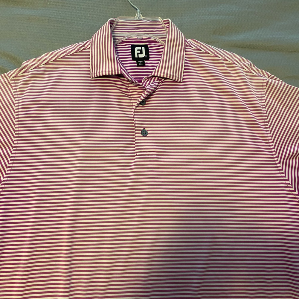 Foot joy size L golf shirt